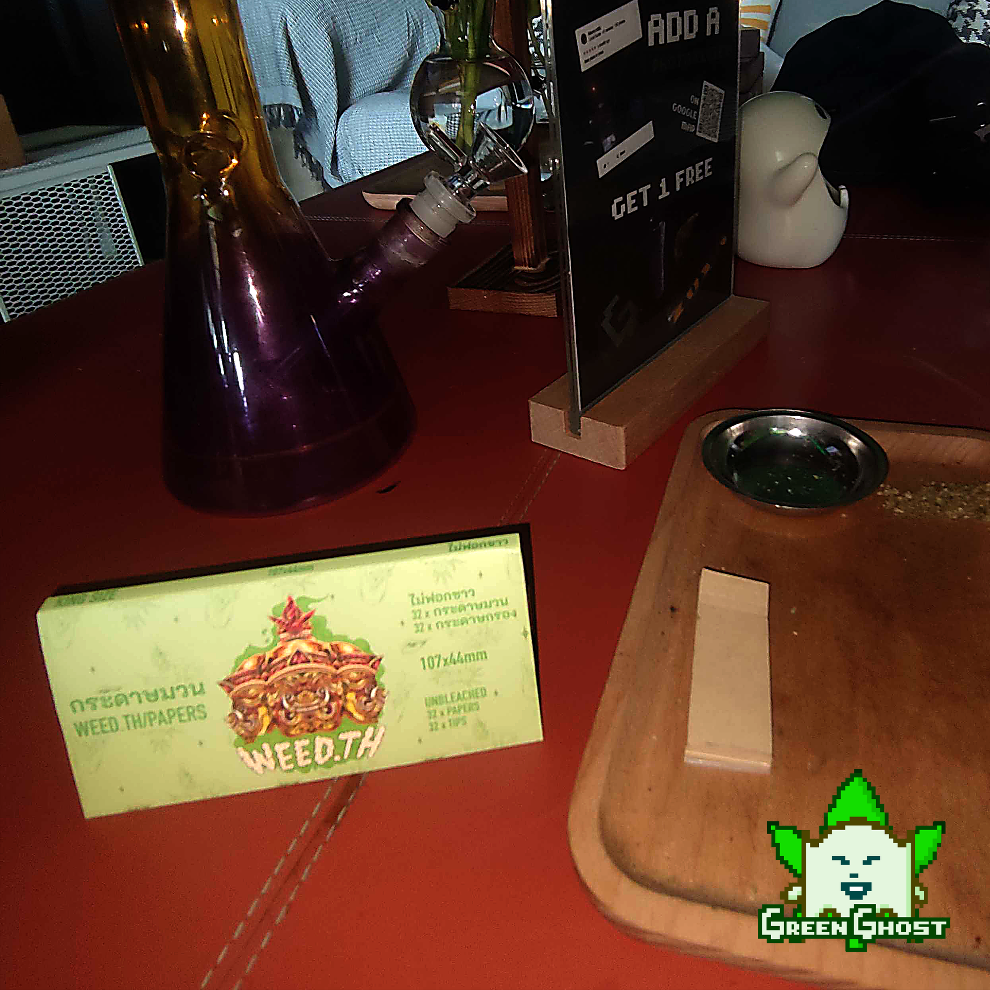 WEED.TH Rolling Papers + Tips